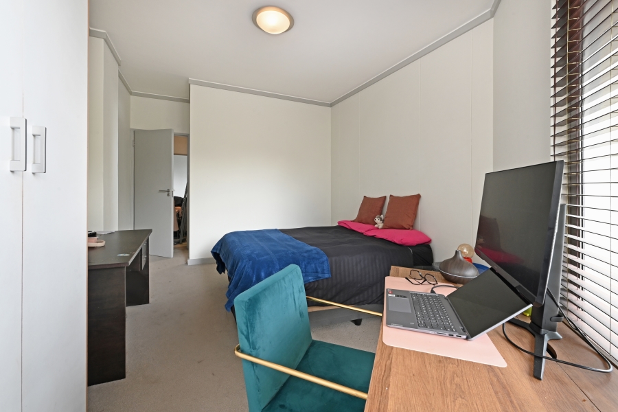 To Let 2 Bedroom Property for Rent in Claremont Upper Western Cape
